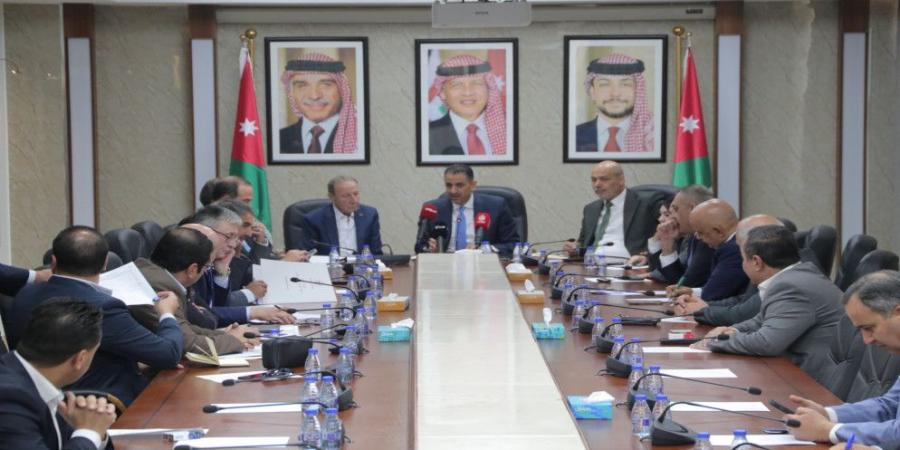 "الاقتصاد النيابية" توصي بحزمة بدائل لرفع الحماية الجزائية عن الشيكات