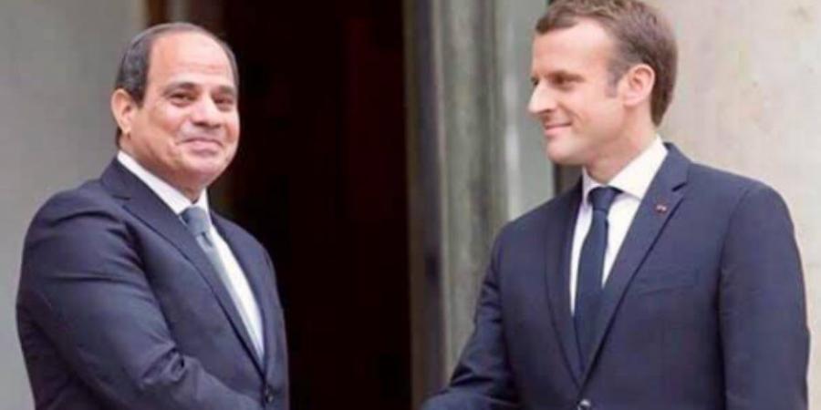الرئيس السيسى يتلقى اتصالا هاتفيا من ماكرون تناول مجمل العلاقات بين مصر وفرنسا