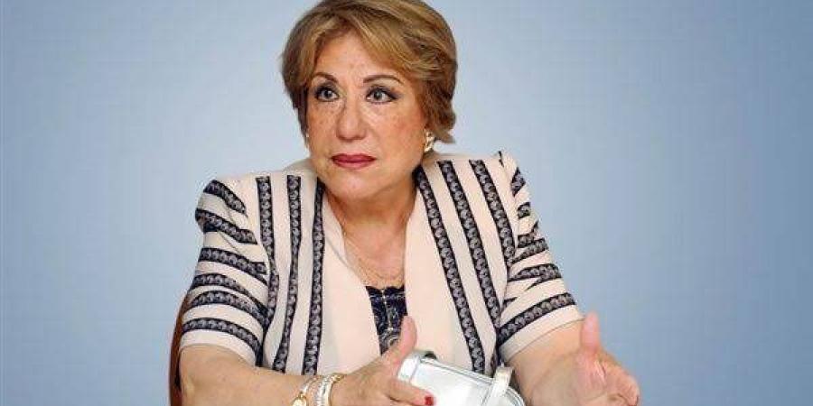 قبل وفاتها.. سميحة أيوب تكشف كواليس تلقيبها بـ «سيدة المسرح العربي»