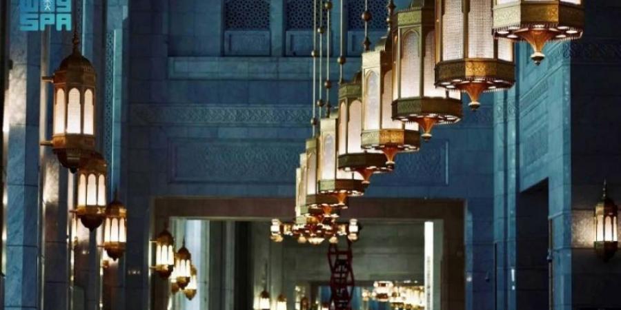 أكثر من 120 ألف وحدة إنارة بالمسجد الحرام بالطراز الإسلامي الفريد