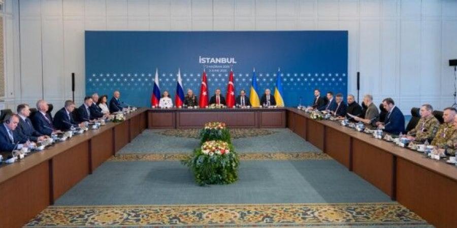 فيدان: روسيا وأوكرانيا قررتا مواصلة التحضيرات لاجتماعٍ محتمل على مستوى القادة