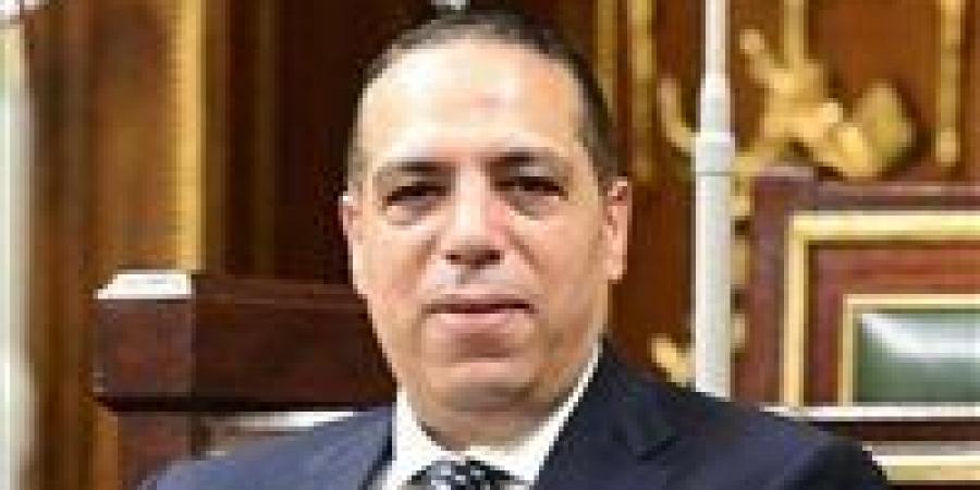 الصافي عبد العال: توجيهات الرئيس بتهيئة مناخ الاستثمار تعكس رؤية شاملة لبناء اقتصاد تنافسي وتنمية مستدامة