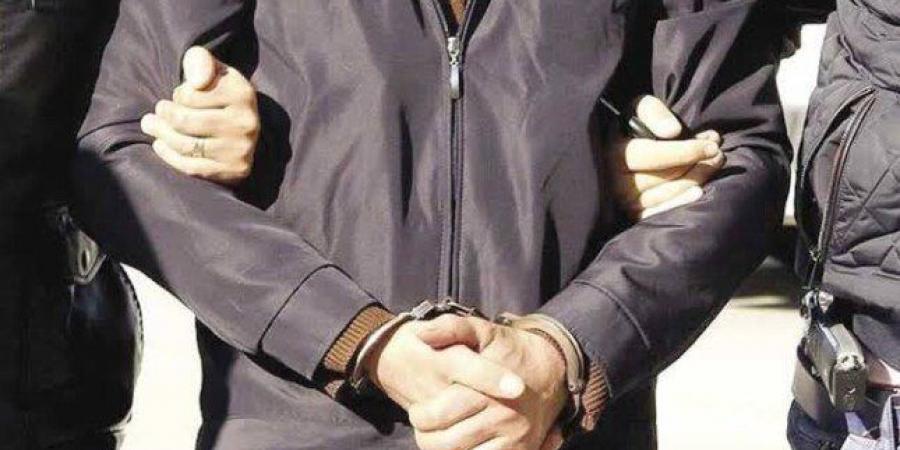 شاب يقتحم لجنة امتحانات بأكتوبر لمقابلة حبيبته ويتعدى على رئيس اللجنة