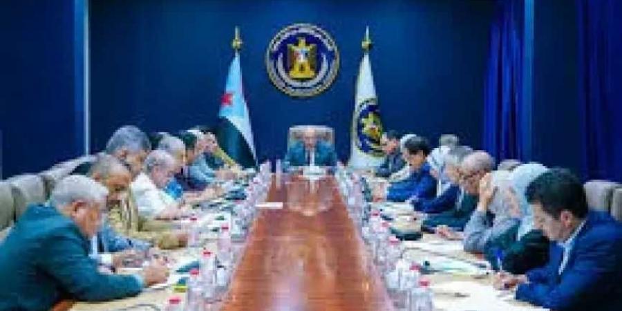 صفعة لعيدروس الزبيدي..الفردي يعلن اعتذاره عن منصب المتحدث باسم المجلس الانتقالي الجنوبي