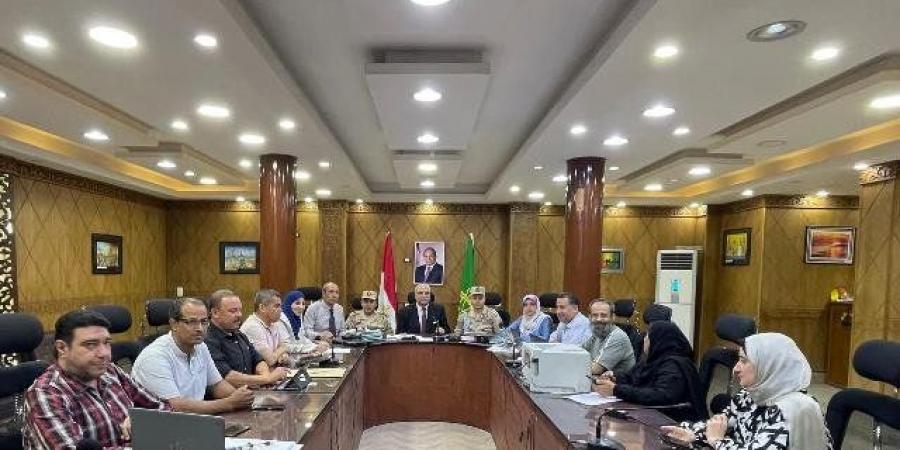 مدير تعليم القليوبية يتابع امتحانات الدبلومات الفنية