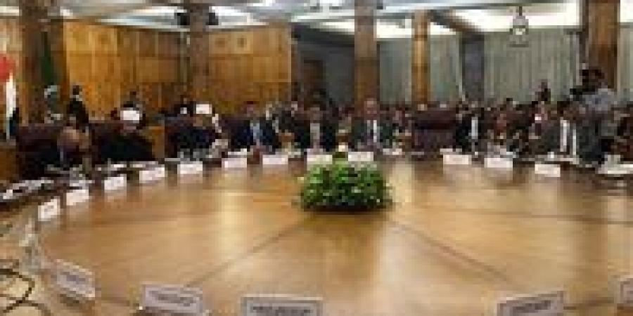 رئيس قطاع الإرشاد الزراعي يشارك في فعاليات النسخة الثالثة للمؤتمر الدولي للمناخ والبيئة