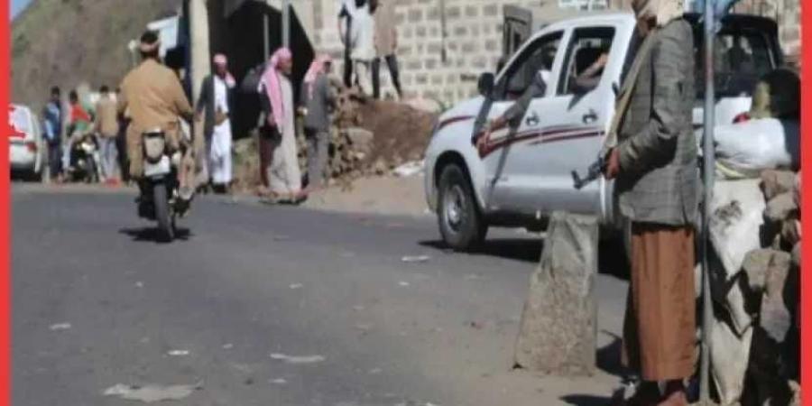 طعن مواطن حتى الموت على يد شاب في تعز