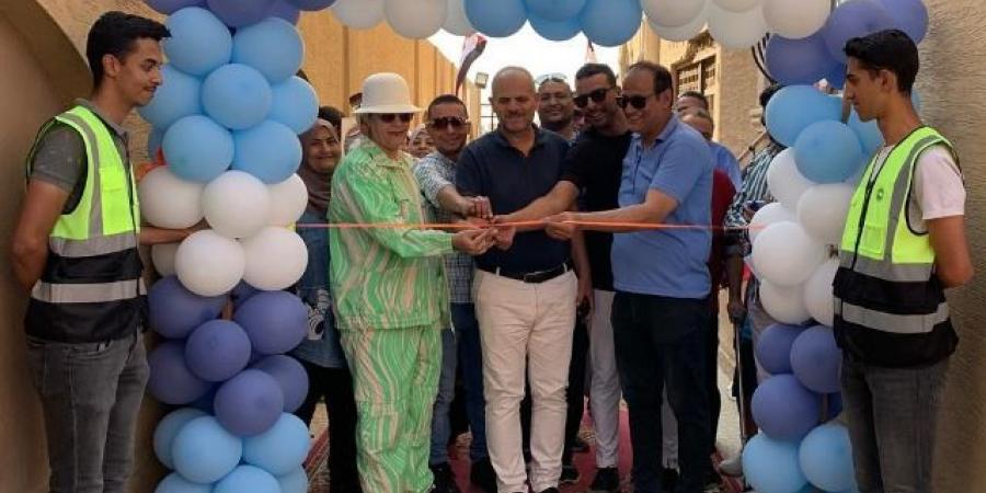 مستقبل وطن بدر ينظم معرض خيرى للملابس الجديدة لعيد الأضحى.. صور