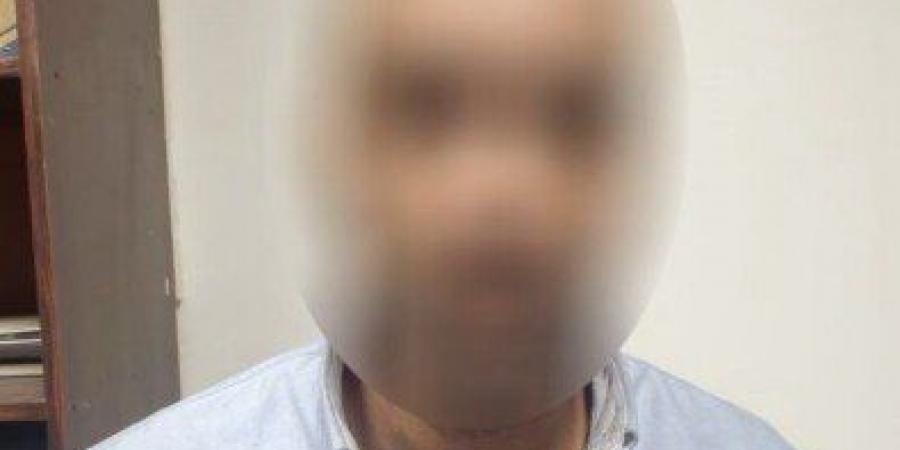 ضبط مالك «كافيه» بتهمة التعدي على سيدة بالسب والضرب في القاهرة