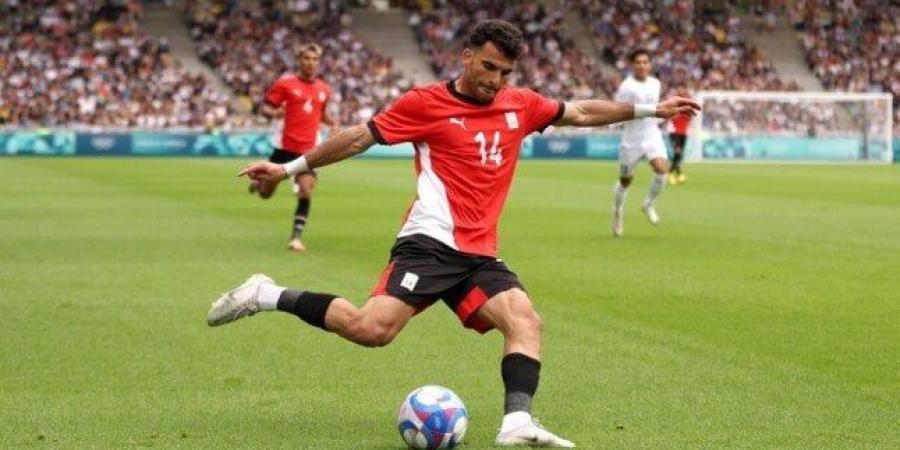 الأهلى ينجح فى قيد زيزو بقائمته المحلية استعدادًا لقيده بقائمة كأس العالم (خاص)