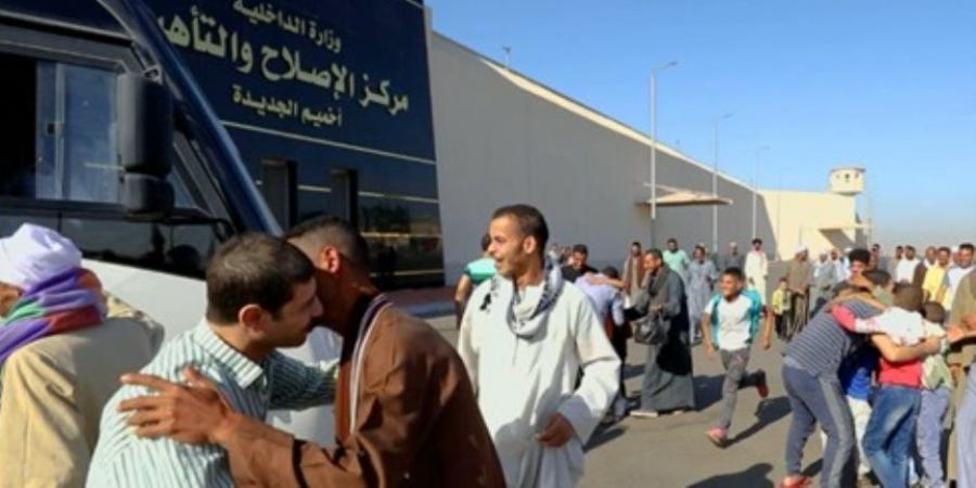 الإفراج بالعفو عن 2215 من نزلاء نزلاء مراكز الإصلاح والتأهيل بمناسبة عيد الأضحى المبارك (فيديو)