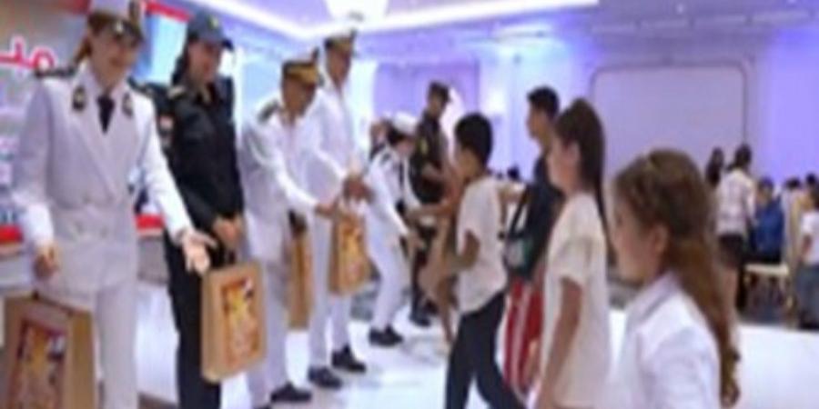  الداخلية تحتفل مع الأطفال الأيتام بعيد الأضحى وتوزع الهدايا