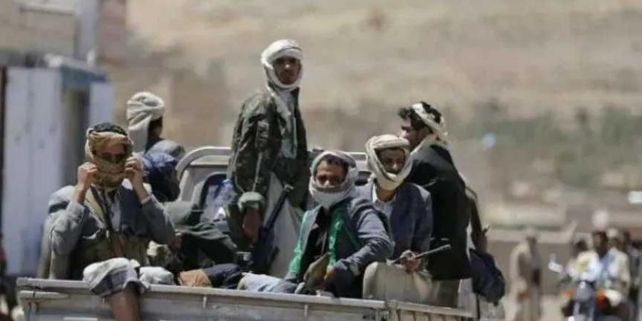 الحوثيون يفرضون قيودًا مشددة على صلاة عيد الأضحى في صنعاء ويحشدون السكان في مواقع محددة