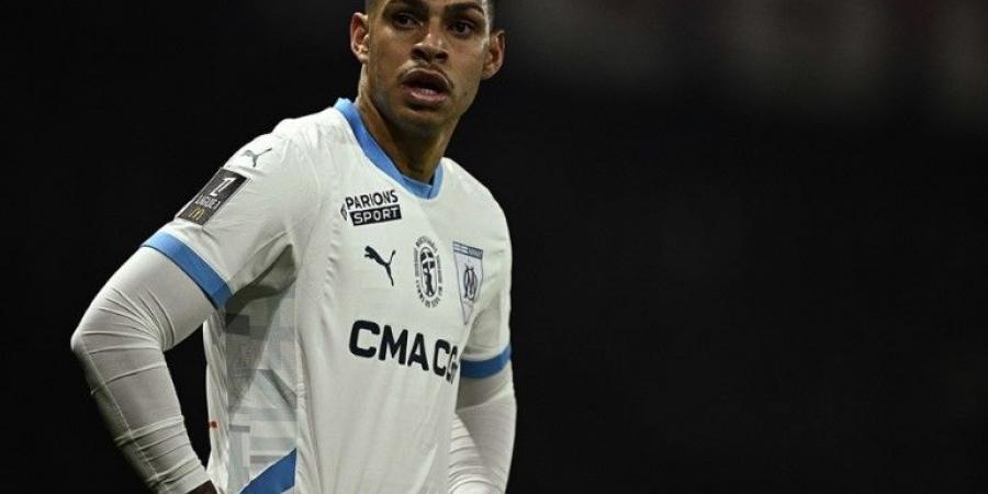 إنتر ميلان يتعاقد مع البرازيلي لويس هنريكي