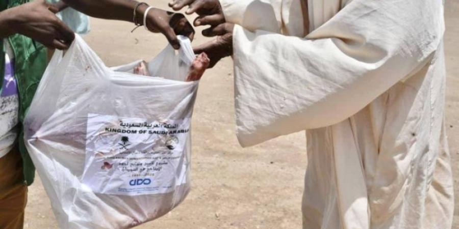 سلمان للإغاثة يوزع (348) أضحية في ود مدني السودانية
