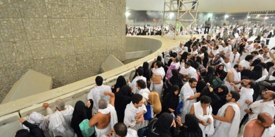 ضيوف الرحمن يختتمون رمي الجمرات في ثالث أيام التشريق