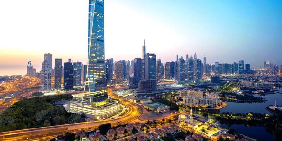«السلع المتعددة»: دبي العاصمة المستقبلية للتجارة العالمية في المياه