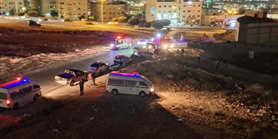 سقوط بقايا صاروخ في منطقة خالية بقرية في إربد .. صورة