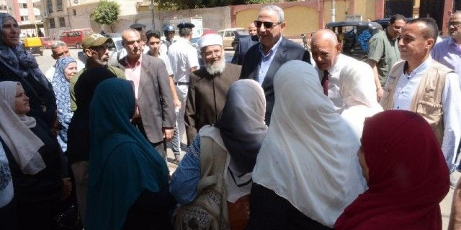 محافظ الغربية يتابع امتحانات الشهادة الثانوية الأزهرية.. بالصور
