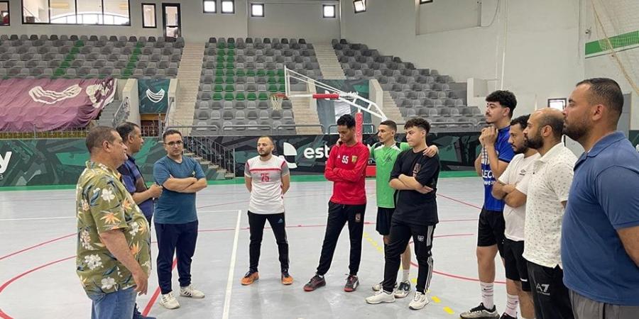 مدير عام الشباب والرياضة بالقليوبية يتفقد تدريبات منتخب كره اليد استعدادا للمباراه النهائيه لدوري مراكز الشباب