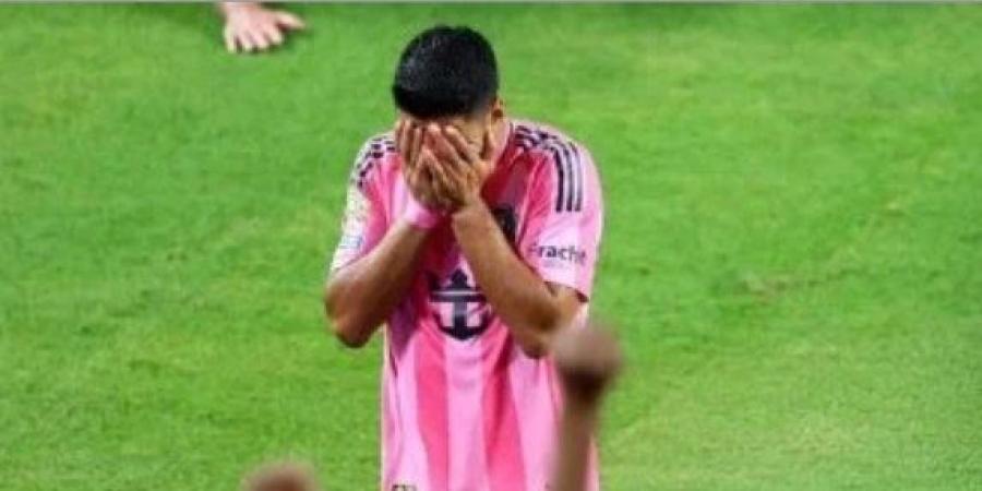 "مطالب بالاعتزال".. جماهير إنتر ميامي تهاجم سواريز بعد مباراة الأهلي