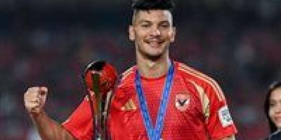أشرف داري مدافع الاهلي: قدمنا مباراة جيدة أمام إنتر ميامي.. ولكن الحظ لم يحالفنا لتحقيق الفوز