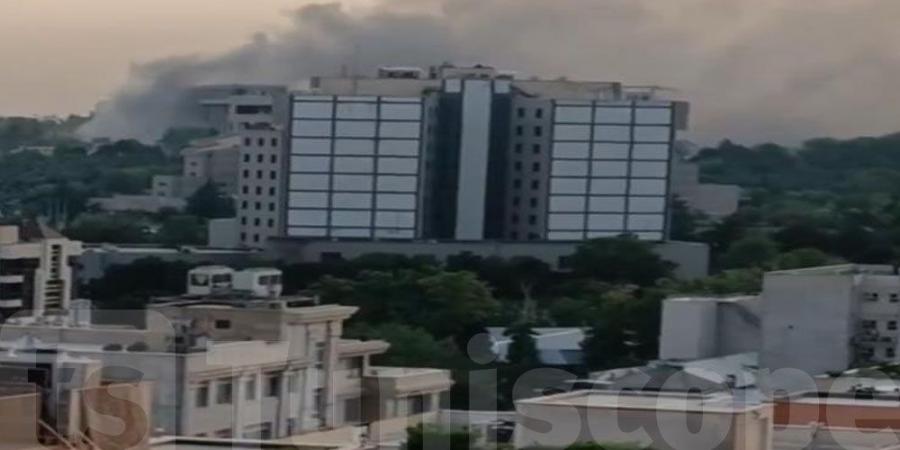 عاجل - تصعيد خطير: استهداف مبنى الإذاعة والتلفزيون الإيراني في قلب طهران