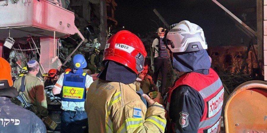 8 قتلى وأكثر من 200 مصاب في ضربات صاروخية إيرانية على الكيان الإسرائيلي