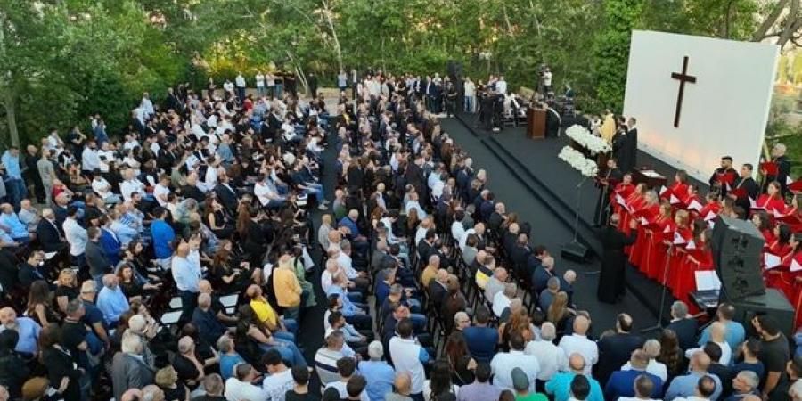 سليمان فرنجية خلال قداس في اهدن بذكرى 13 حزيران: نمر بمرحلة تحولات وتغيرات دولية والدول تهتم بمصالحها