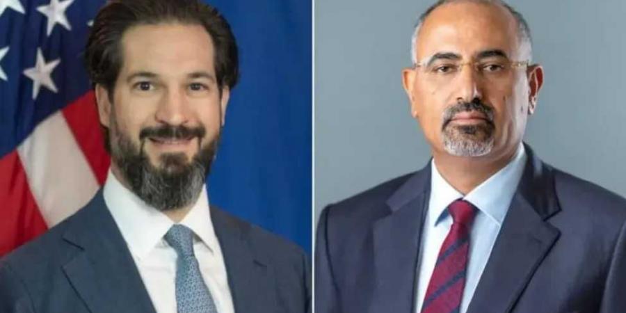عيدروس الزُبيدي يطالب بتدخل دولي لاستئناف تصدير النفط اليمني