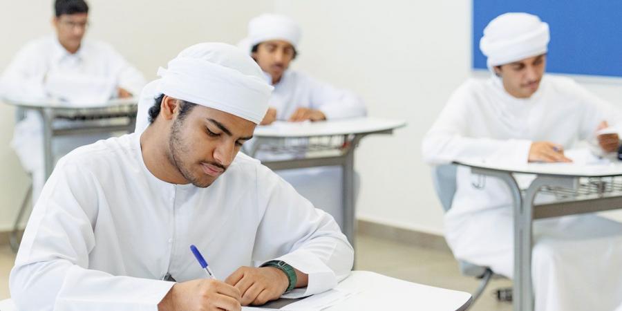 3 فئات من الصفوف الثالث إلى الثاني عشر تتقدم للاختبارات التعويضية الجمعة