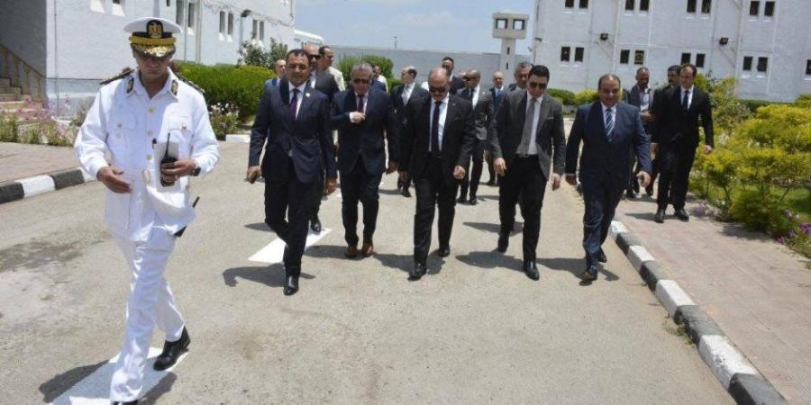 النيابة العامة تجري تفتيشا لمركز إصلاح وتأهيل القطا العمومي (صور)