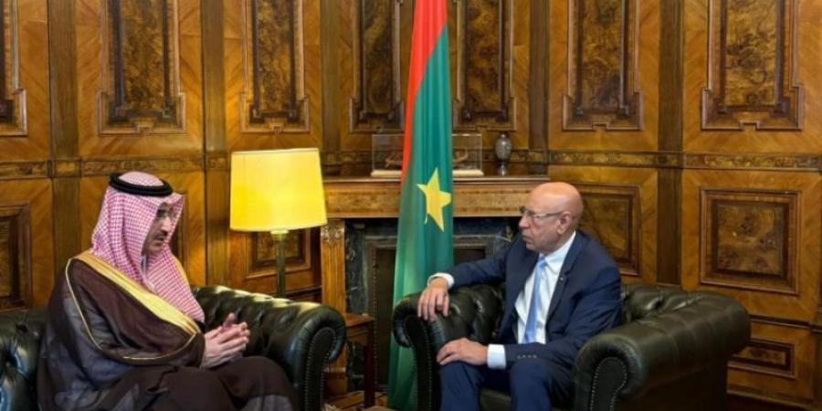 المرشد يلتقي الرئيس الموريتاني.. ويشارك بمنتدى صندوق أوبك للتنمية في فيينا