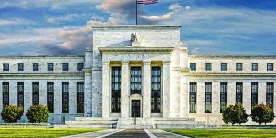 الفيدرالي الأمريكي يخفض توقعاته لنمو الاقتصاد خلال 2025 إلى 1.4%