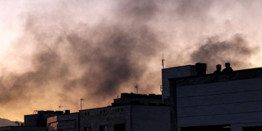 انفجارات قوية جديدة في شرق طهران