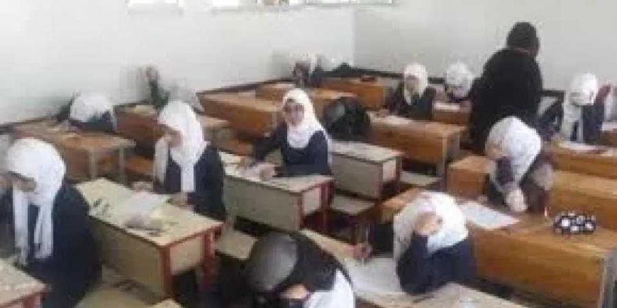 ترقّب واسع في صنعاء ومناطق سيطرة الحوثيين لإعلان نتائج الشهادة الأساسية