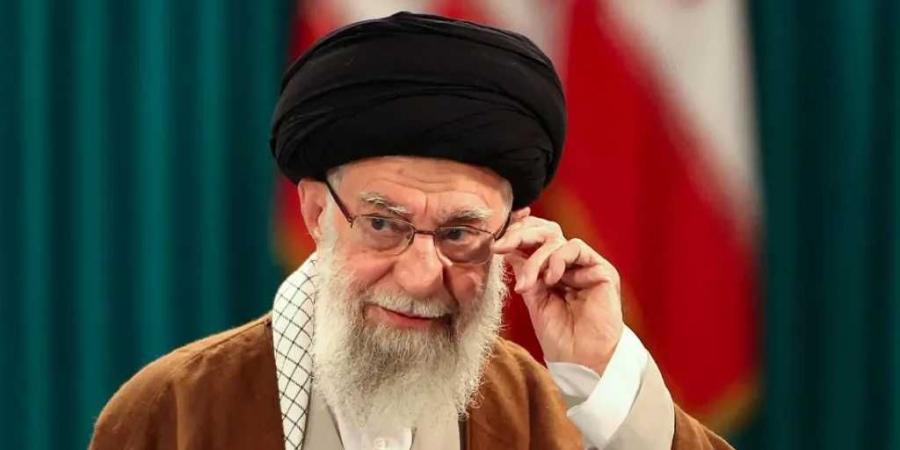 جماعة الحوثي: أرواحنا فداء لخامنئي وسنفعل ما لا يتخيله أحد إذا تعرض لمكروه
