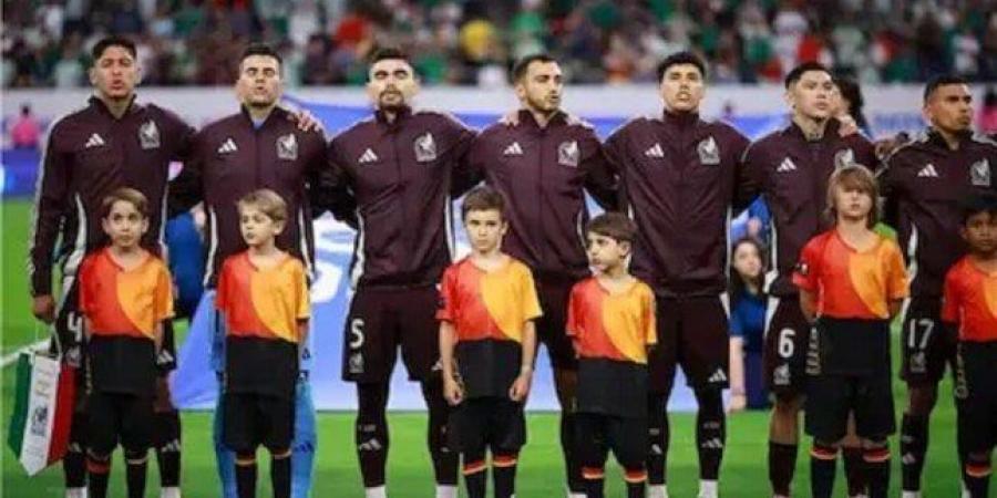 المكسيك وكوستاريكا يتأهلان لدور الثمانية بالكأس الذهبية