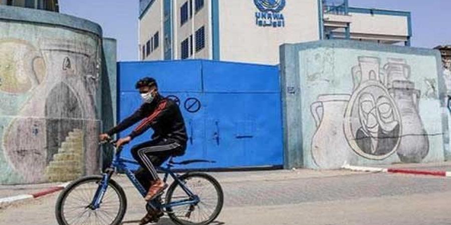 الأونروا تعلن نفاد نحو نصف المستلزمات الأساسية للقطاع الصحي في غزة