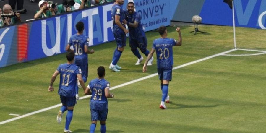 كأس العالم للأندية: الهلال وريال مدريد يتعادلان بهدف لمثله
