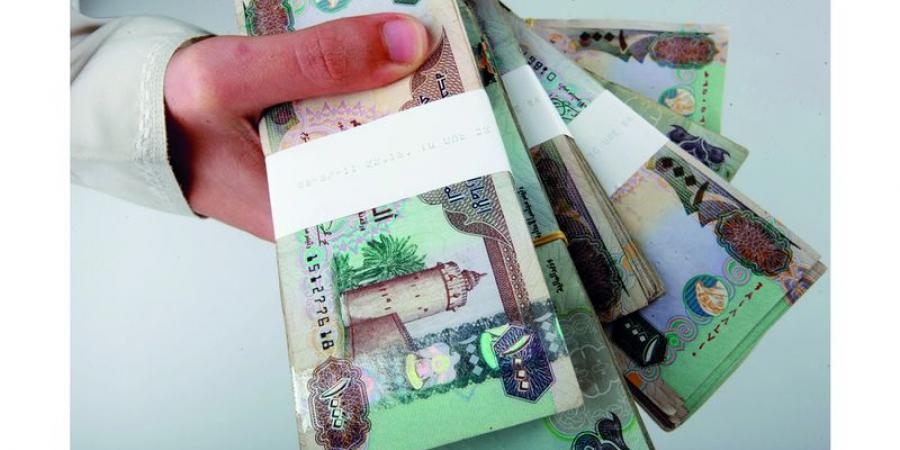 مصرفيان: تثبيت «الفائدة» يضمن مزيداً من الاستقرار للسوق المحلية