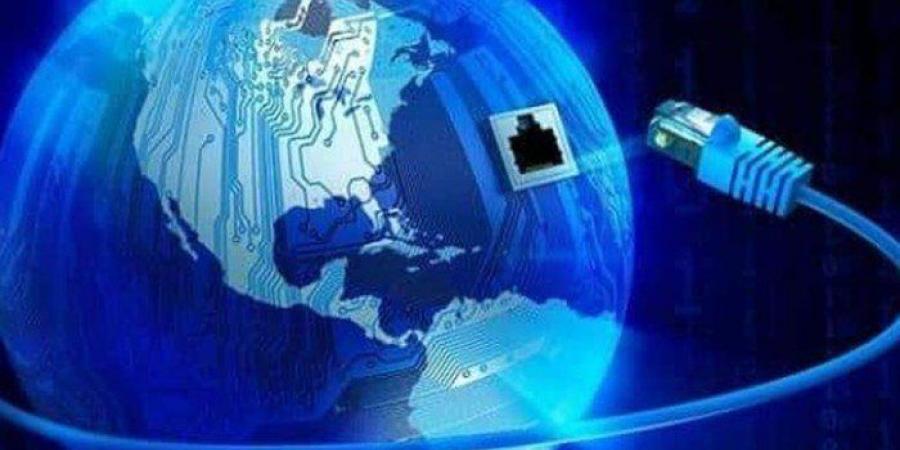 تدريجيًا.. عودة خدمات الإنترنت والاتصالات الثابتة بقطاع غزة