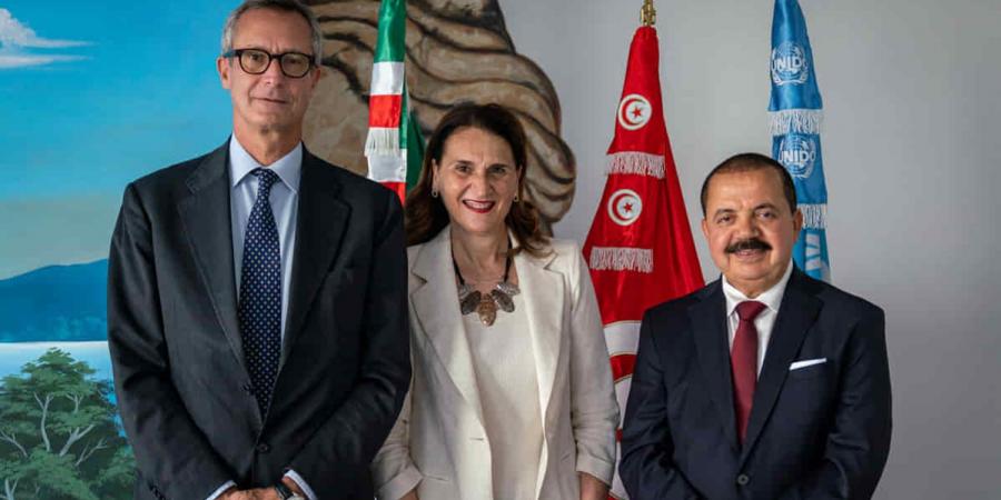 "اليونيدو" والوكالة الايطالية للتعاون من أجل التنمية توقعان اتفاقا لتمويل مشروع "تونس المهنية " بقيمة 5ر6 مليون اورو