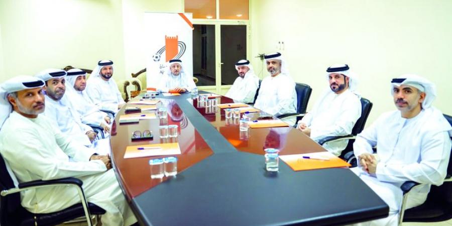 مجلس إدارة نادي عجمان يناقش إعداد الفريق للموسم الجديد