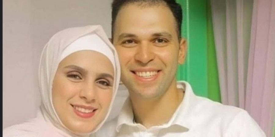 بعد يومين تحت الأنقاض.. البلوجر لولا فاني تعلن وفاة طليقها