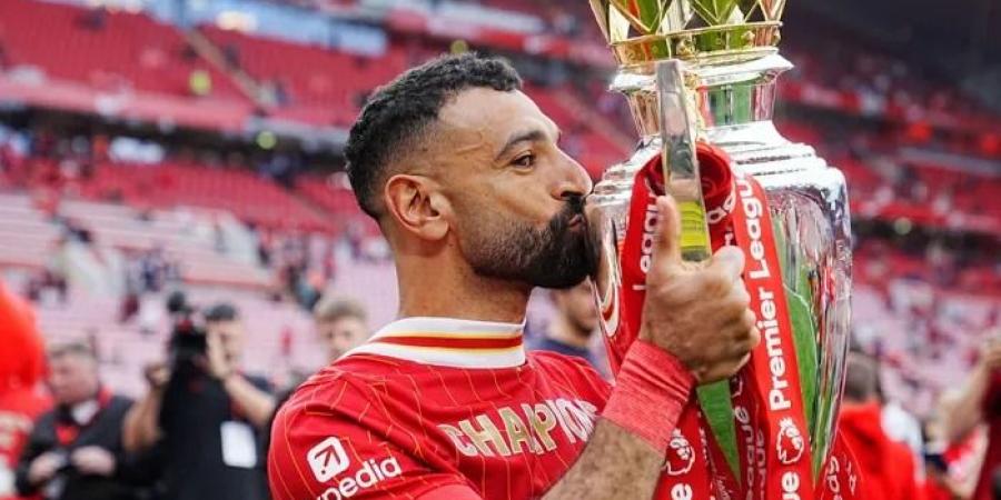 صلاح أبرز المرشحين لجائزة "أفضل لاعب" من رابطة المحترفين الإنجليزية