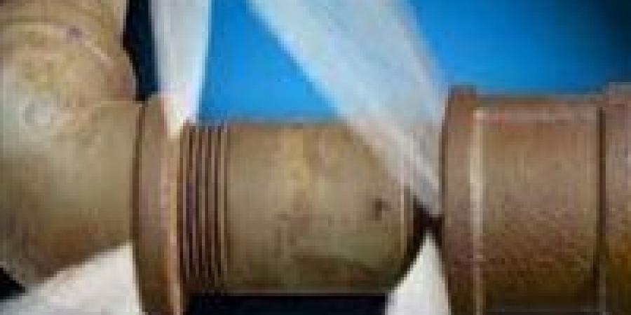 السيطرة على تسريب في خط جاز بطريق الإسماعيلية الصحراوي بعد محاولة سرقة