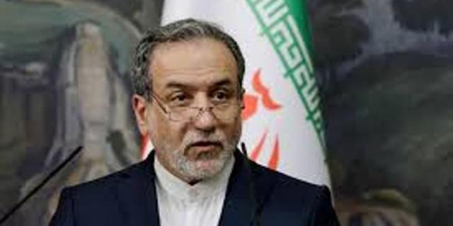إيران بعد الضربات الأمريكية: نحتفظ بحق الرد