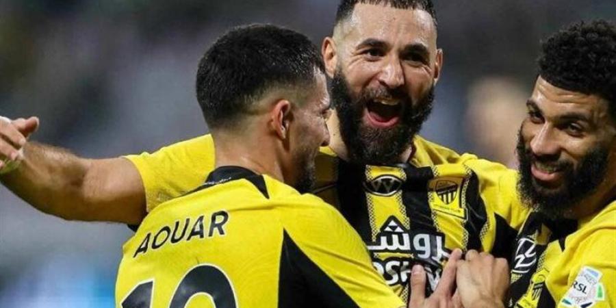 اتحاد جدة يخطط لحسم 5 صفقات جديدة