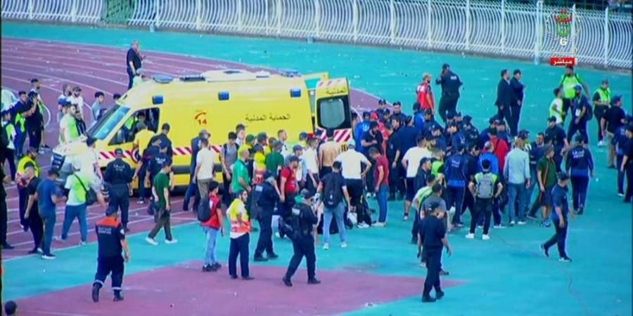 حادثة سقوط تفسد أفراح مولودية في ليلة التتويج